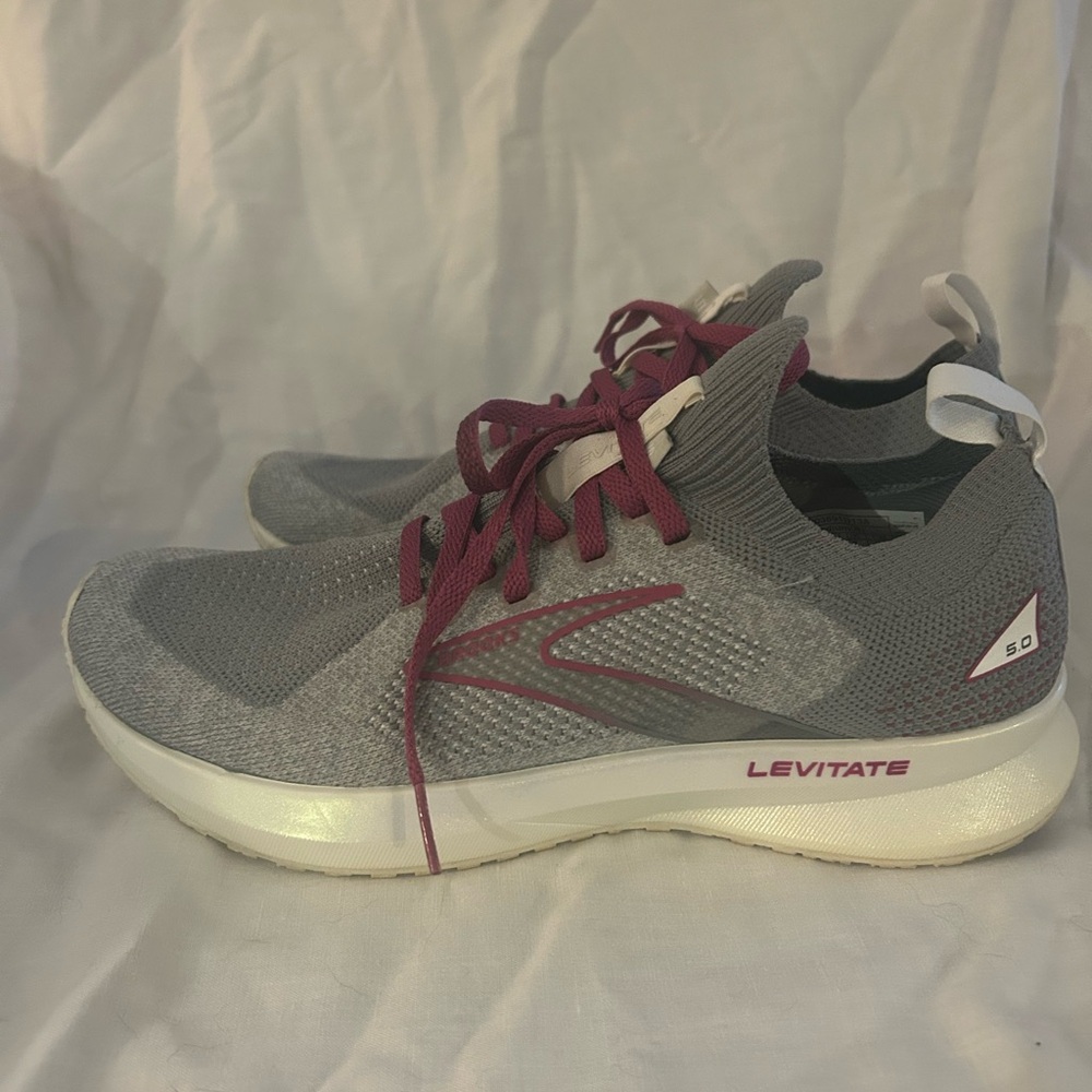 Brooks Levitate 5.0 Running Shoes